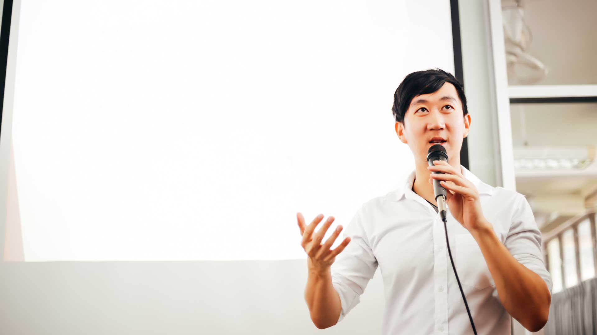 Cut Through The Fluff in <br>Your Presentations!